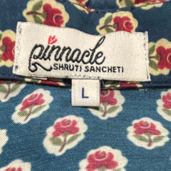EUC - Pinnacle Shurti Sancheti Floral Kurta - Picture 4 of 6
